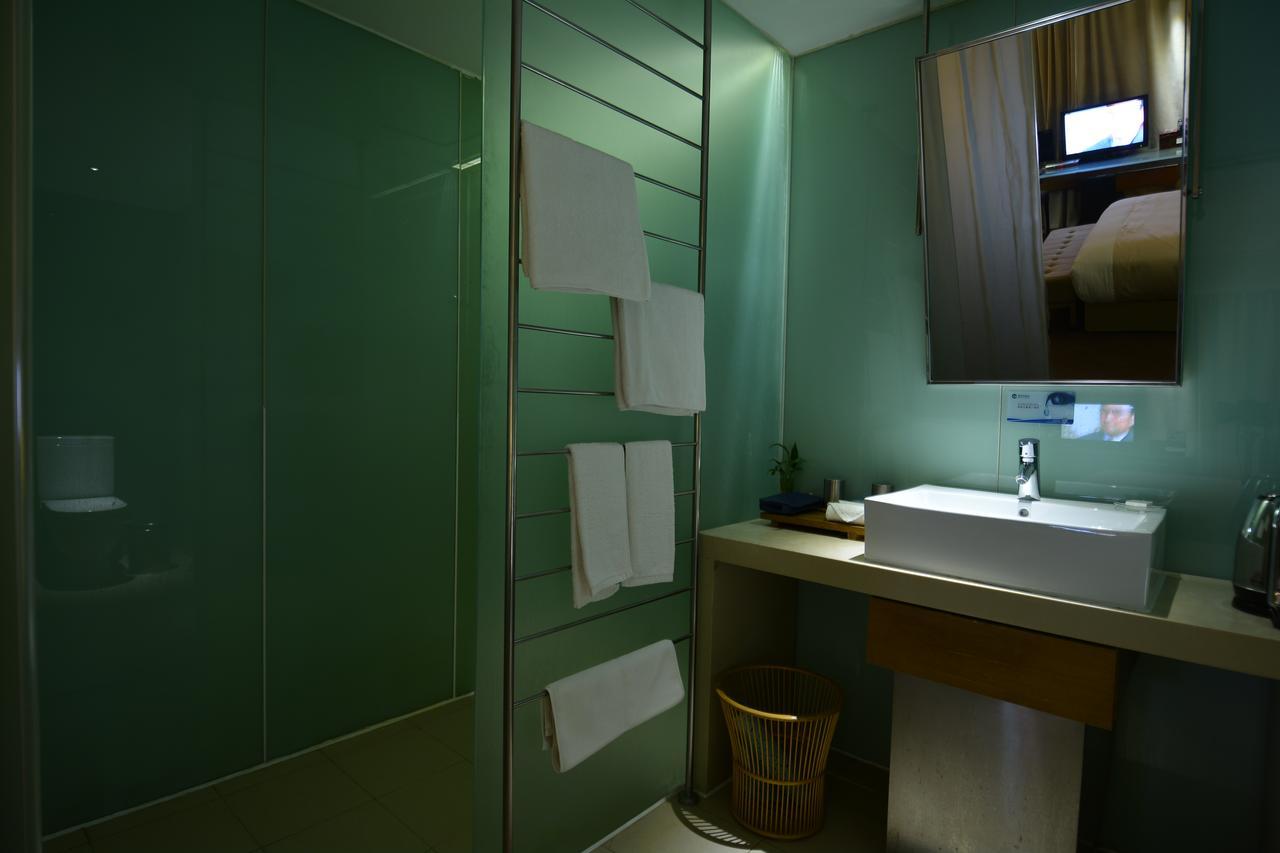 Tang's Hotel Changde Bagian luar foto